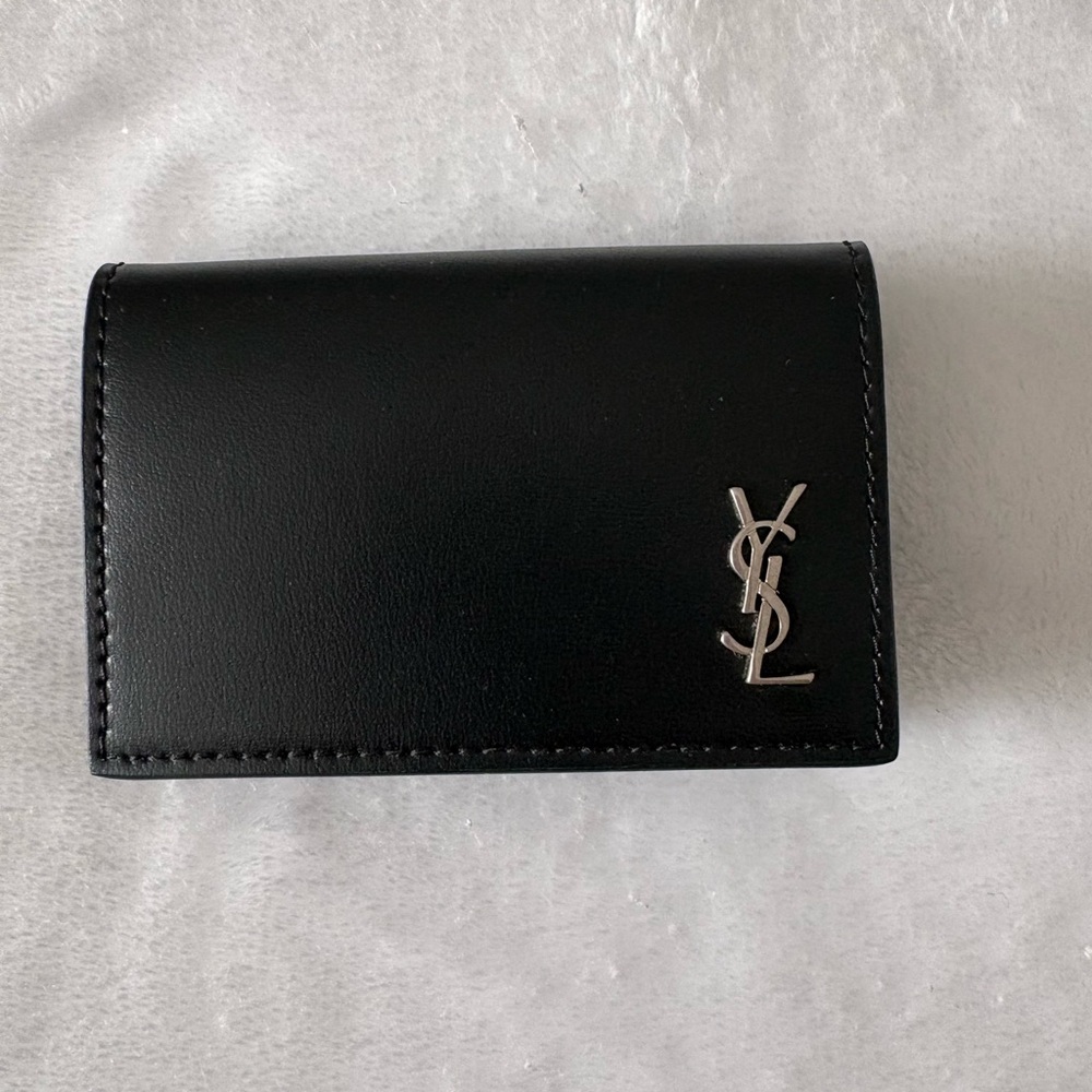 Saint Laurent YSL Leather Tri-Fold Wallet – Black